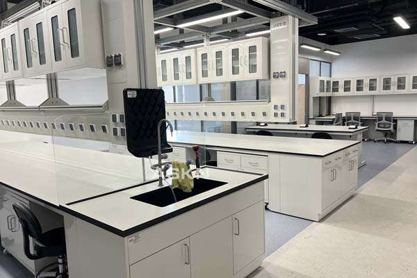 伟德平台多少钱